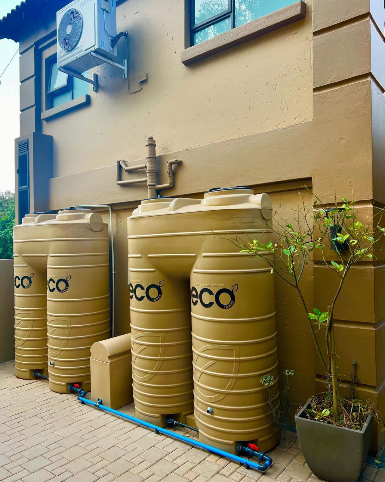 Eco water storage tanks for borehole water